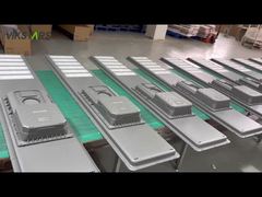 Đèn đường năng lượng mặt trời công suất cao cho chiếu sáng đường phố chính cao 8-12m