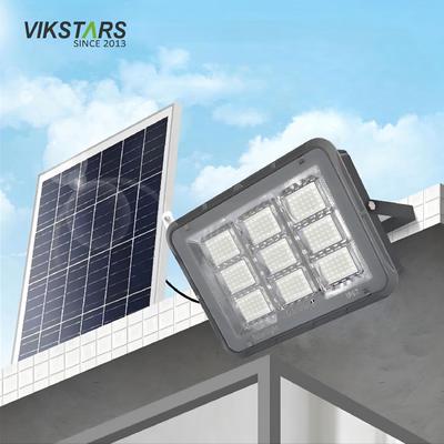 Đèn năng lượng mặt trời sân vườn mới nhất 100W 200W 300W 400W Đèn ngoài trời năng lượng mặt trời để chiếu sáng sân vườn Đèn pha năng lượng mặt trời